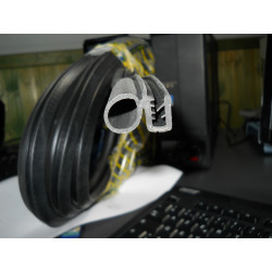 JOINT DE PORTE SUR MONTANT