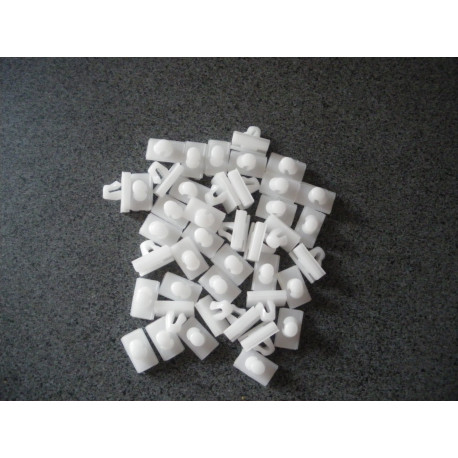 6986-18   AGRAFE DIAM 11